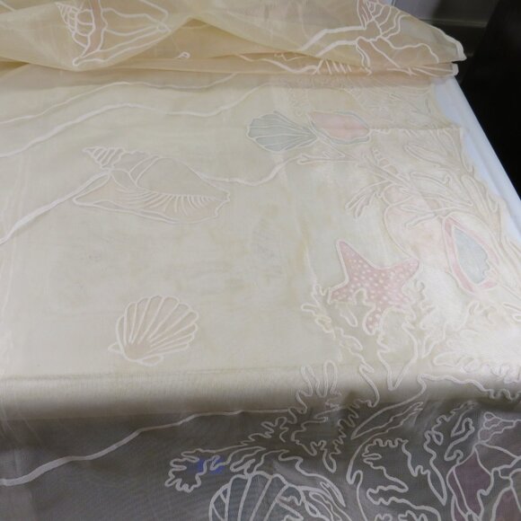 Cream Ocean Sea Shell SHOWER CURTAIN Fabric semi plastic finish (realistic) - Picture 4 of 5